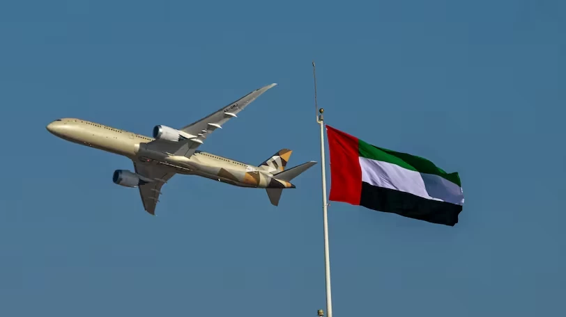 Etihad and Emirates airlines to offer insurance for international passengers